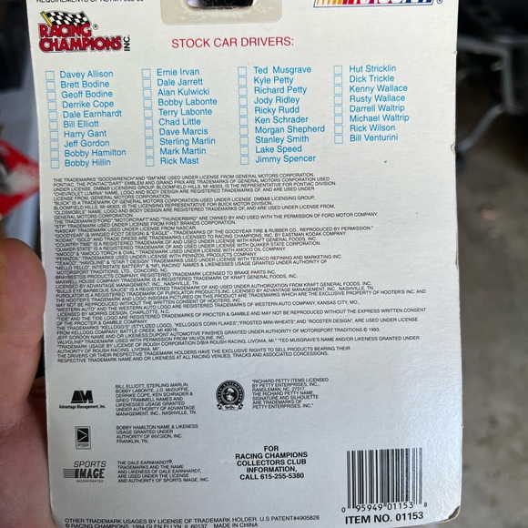 Nascar Racing Champions Inc. Lot of Stock car w/collector card and display stand - Picture 5 of 12